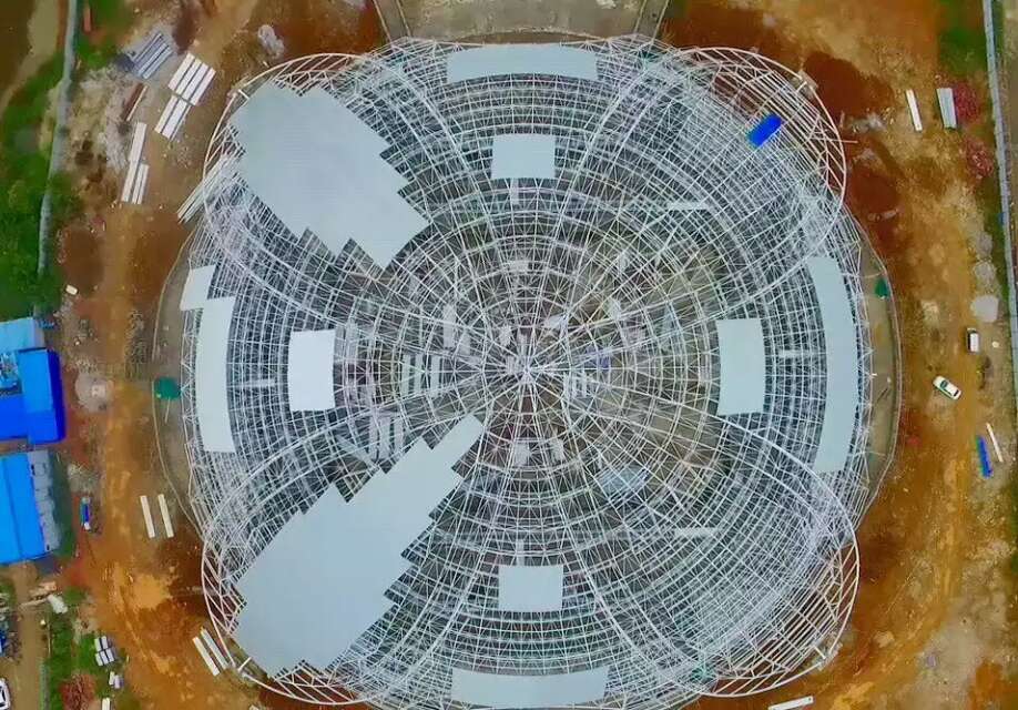 三亚体育馆网架